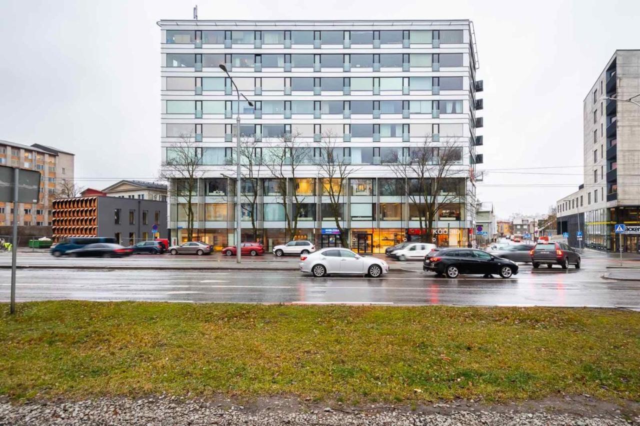 Двухкомнатная Квартира В Центре Города Talin Exterior foto